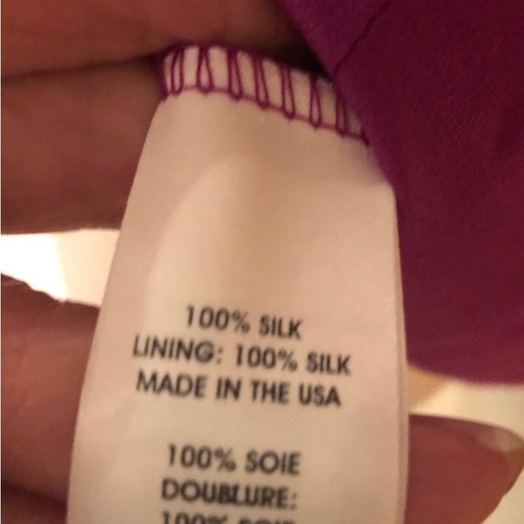 Nanette Lepore Size 10 Silk Sleeveless Blouse With A Scooped Ruffled Neckline - Picture 9 of 9